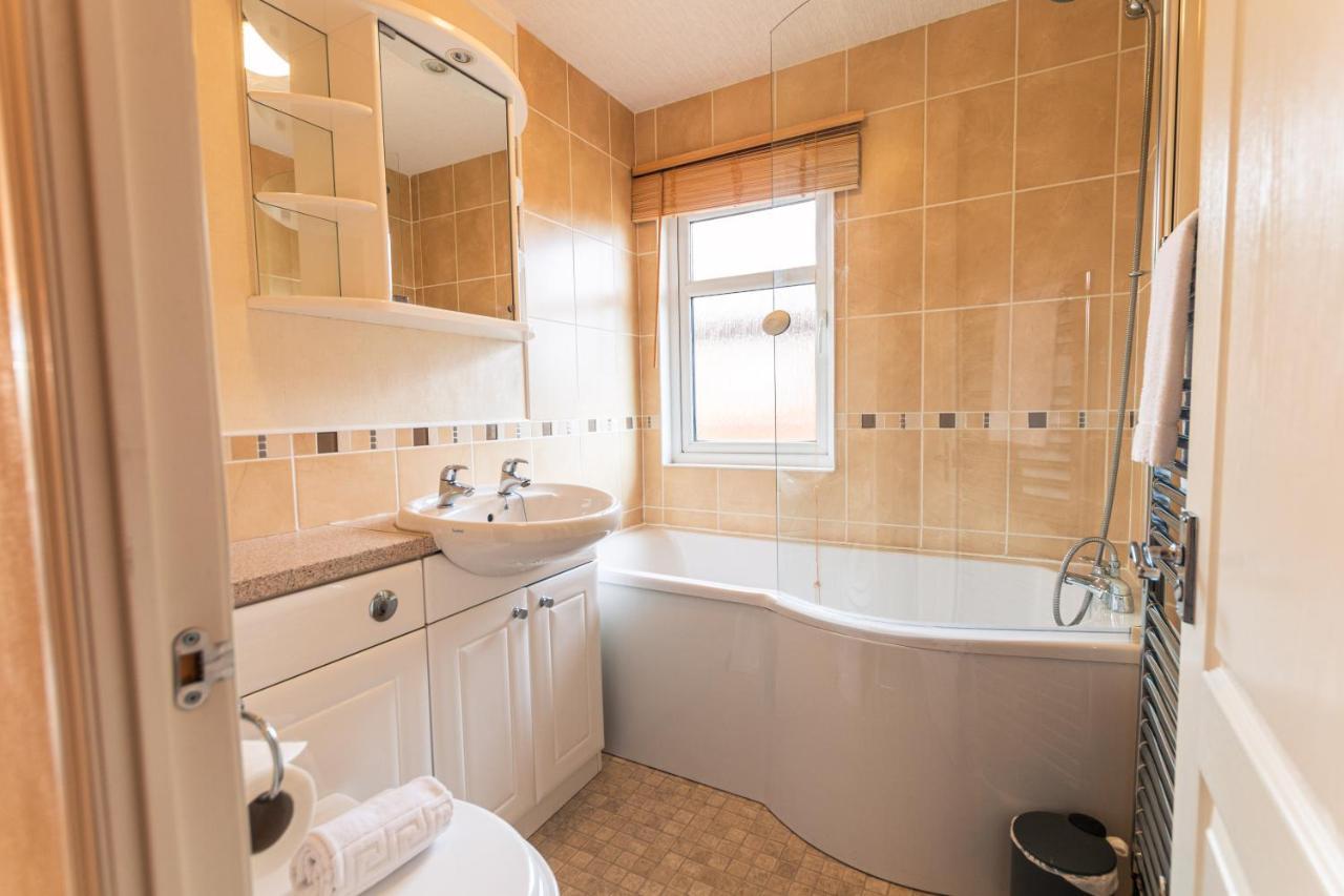 Saffron Lodge With Hot Tub مالتون المظهر الخارجي الصورة